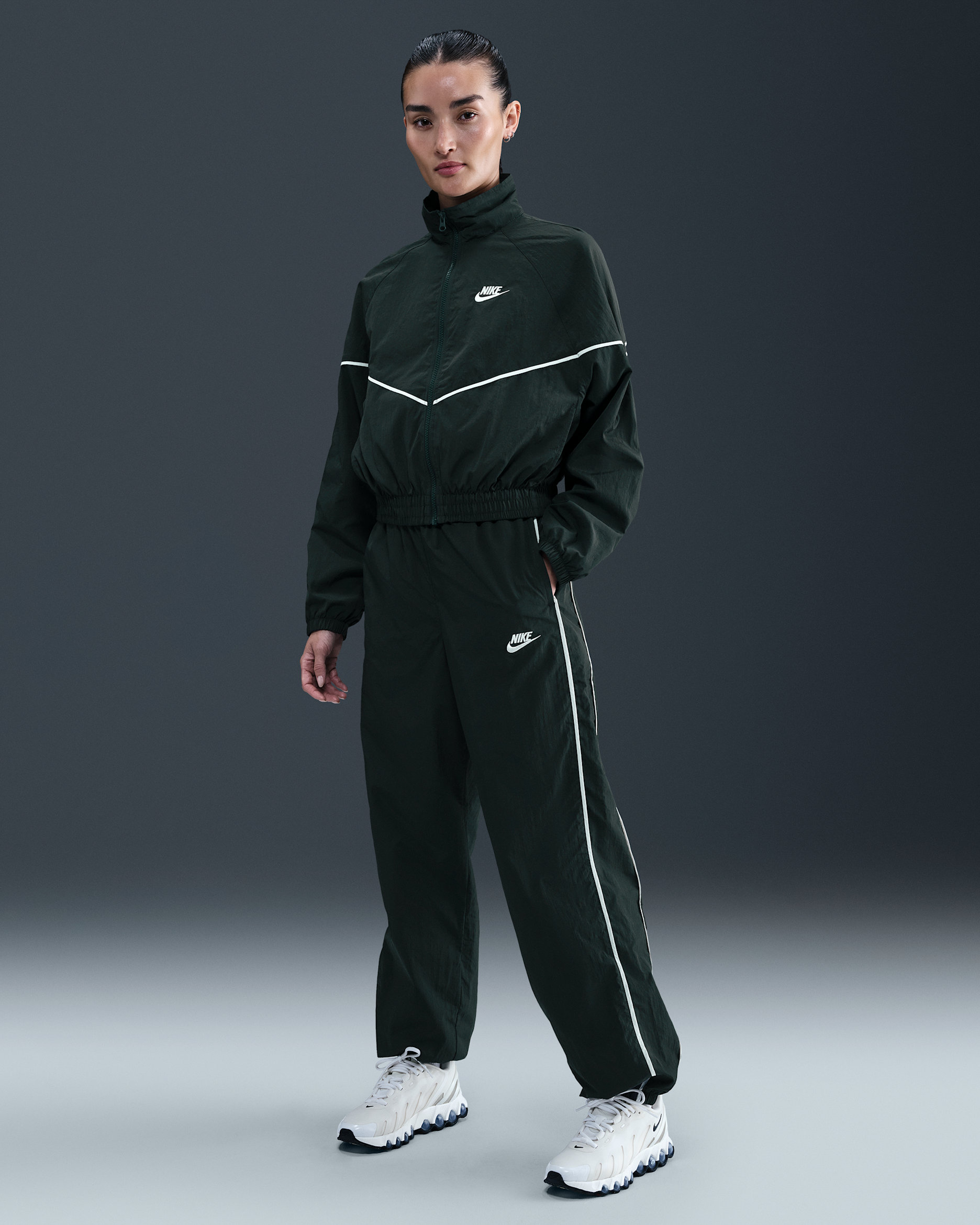 NIKE公式】ナイキ スポーツウェア ウィンドランナー ウィメンズ